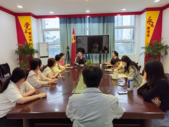 559EC399ADC5CEE55A5FEBE9119763E8